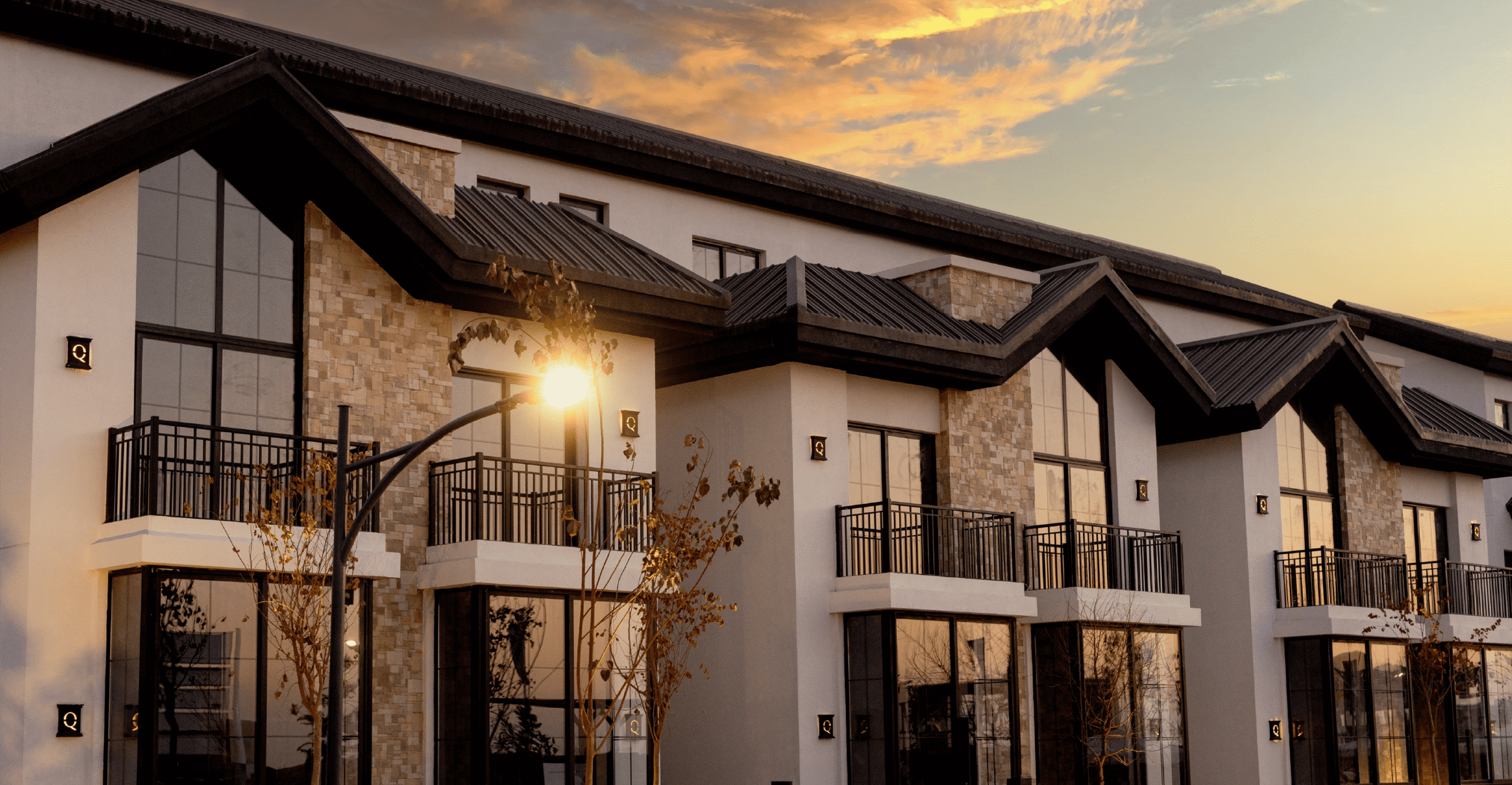 The Marq Desktop Hero